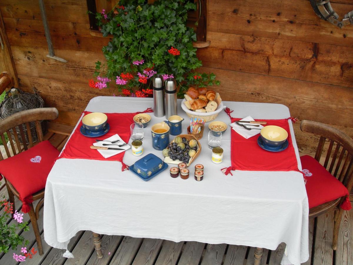 Le Grenier Bed & Breakfast Saint-Paul-en-Chablais Exterior photo